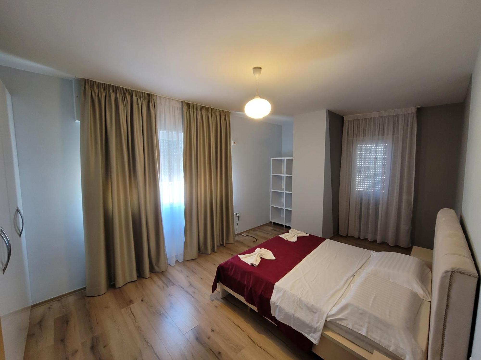 Haris Hotel Vlore Ngoại thất bức ảnh