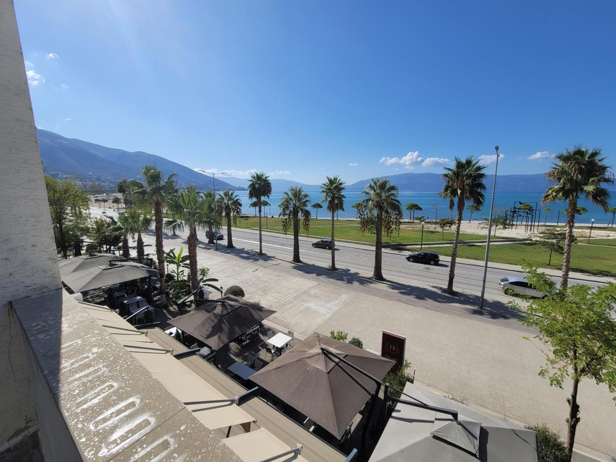 Haris Hotel Vlore Ngoại thất bức ảnh