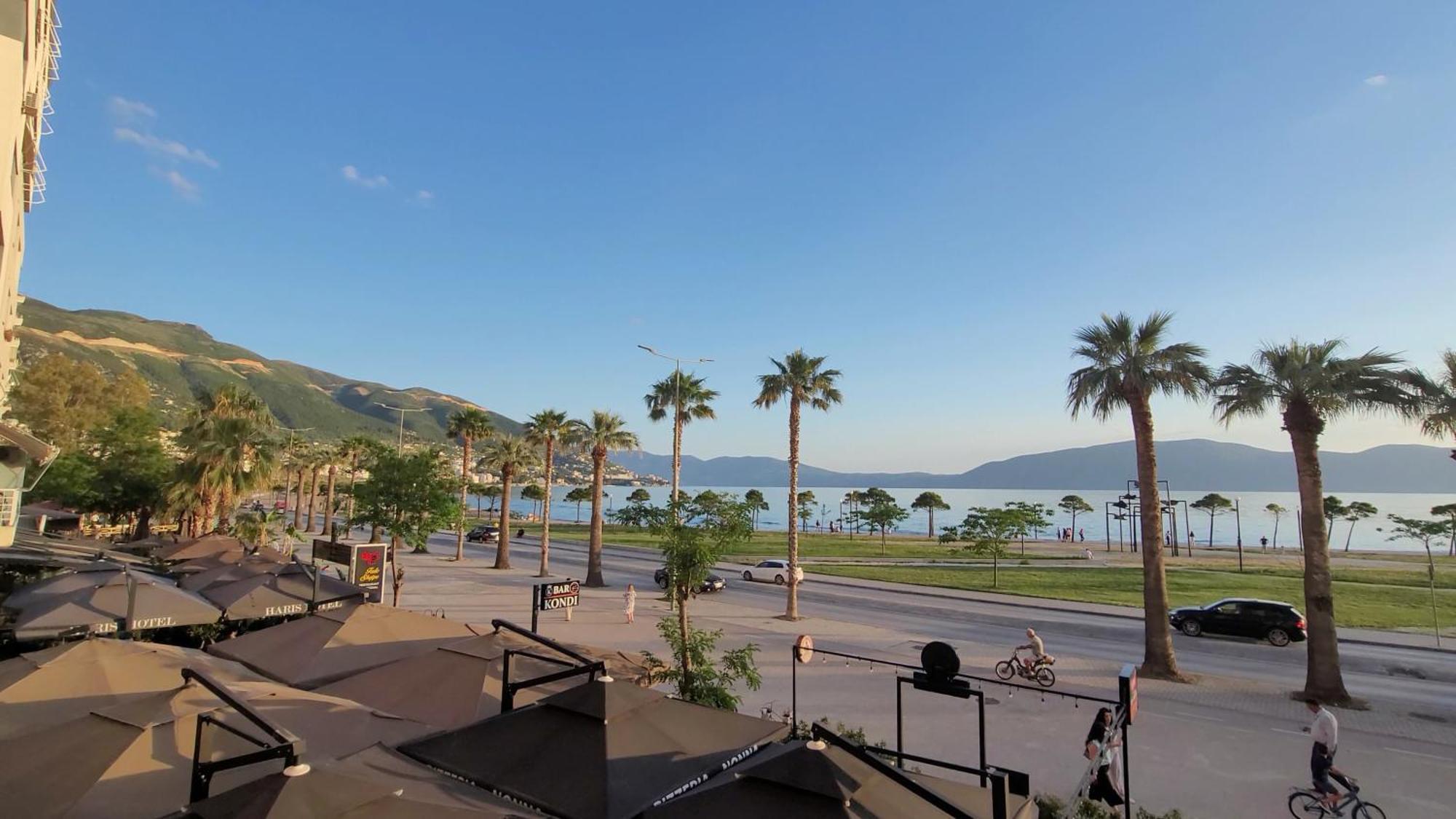Haris Hotel Vlore Ngoại thất bức ảnh