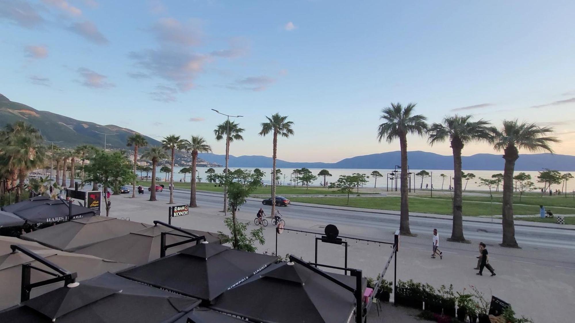 Haris Hotel Vlore Ngoại thất bức ảnh