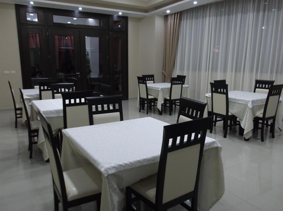 Haris Hotel Vlore Ngoại thất bức ảnh