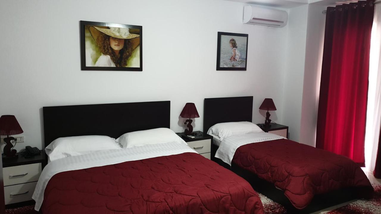 Haris Hotel Vlore Ngoại thất bức ảnh